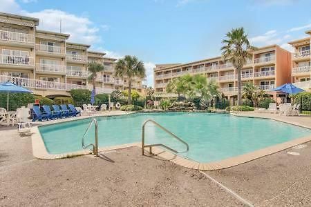 Family Friendly Coastal Condo กาลเวสตัน ภายนอก รูปภาพ